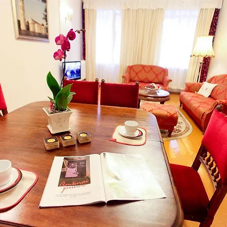 Apartment Skapo