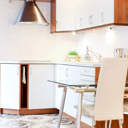 Skapo Apartment *